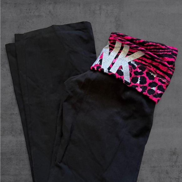 Y2K Victoria’s Secret PINK Fold-over Pink Zebra Cheetah Lace Glitter Yoga Pants - Picture 5 of 7